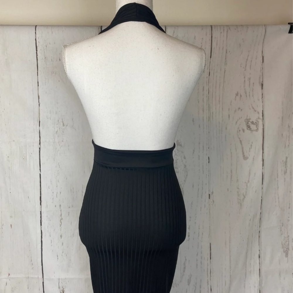 Dress - Picture 5 of 7